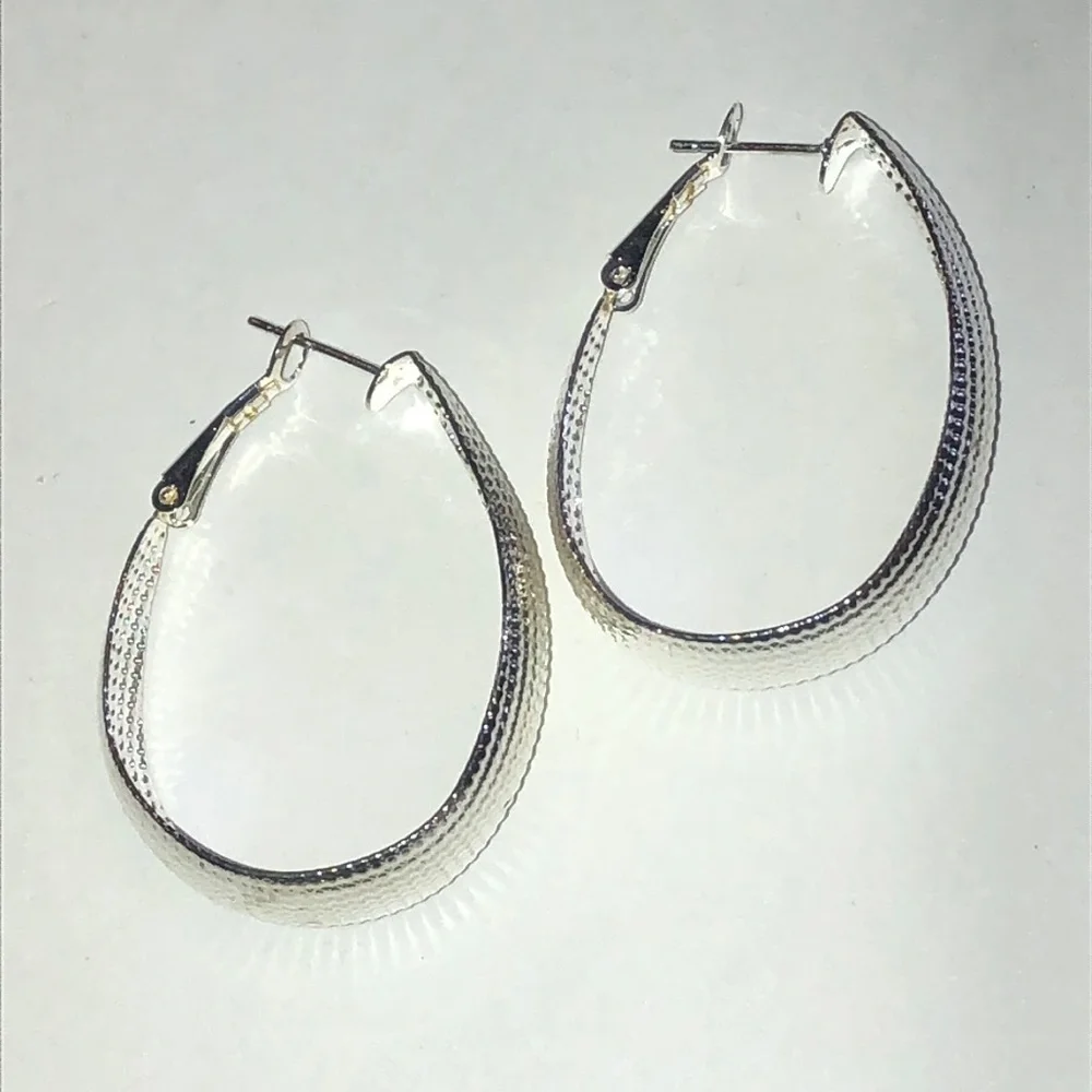 Elegant Silver Tone Boho Textured Hoop Earrings - Picture 3 of 5